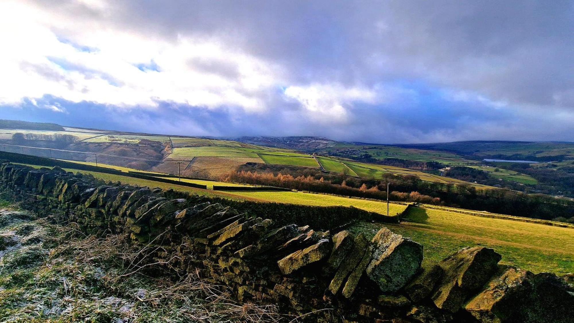 The Old Wash Kitchen - Charming Character Cottage In Holmfirth, Yorkshire 外观 照片