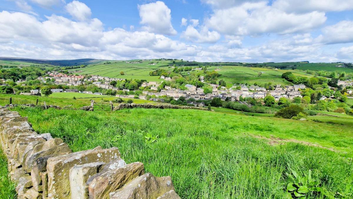 The Old Wash Kitchen - Charming Character Cottage In Holmfirth, Yorkshire 外观 照片
